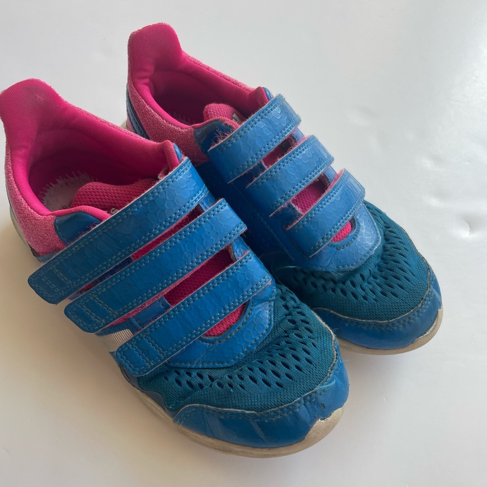 Adidas Sneaker